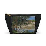 Bennecourt | Pouch