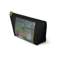 ln the Woods | Pouch