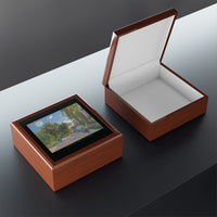 Argenteuil House | Stash Box